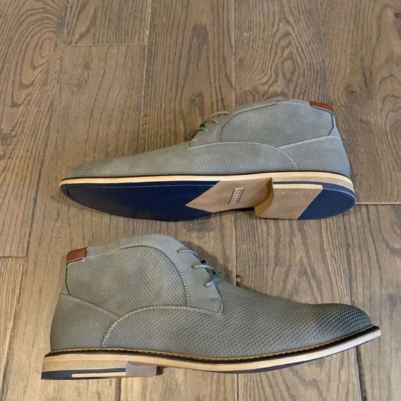 Madden M-GRIZEE Chukka Boot Men\'s Size 11.5 Grey Suede main image 5